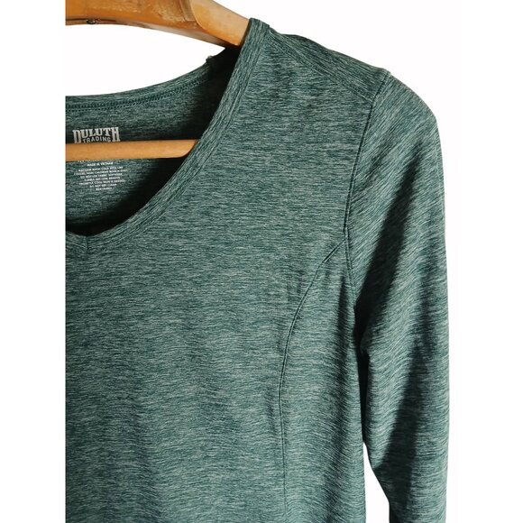 Duluth Trading Womens Long Sleeve Green V Neck Tee Shirt M Armachillo Longtail - Picture 4 of 7
